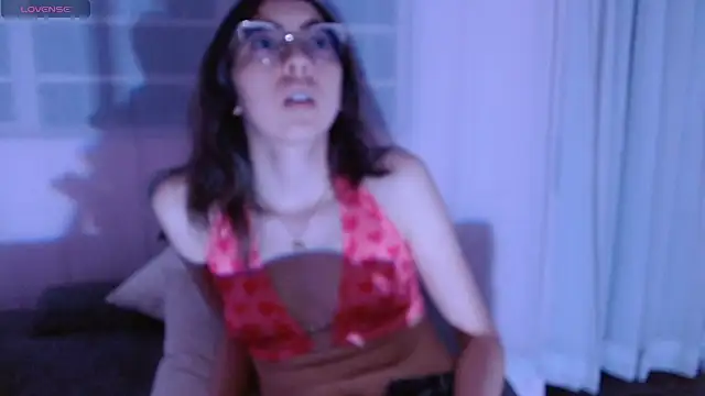 AnnieSparkle online show from 11/30/25, 03:43