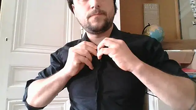 Titilouonlyf69 online show from 06/09/26, 08:59