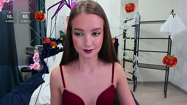 LoraSunnyy online show from 10/20/25, 08:48