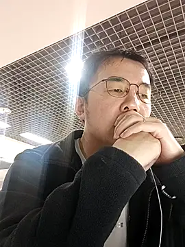 Snapshot of nnnnnan9527 chatting on 10/10/25, 07:40 nnnnnan9527 online show from 10/10/25, 07:40