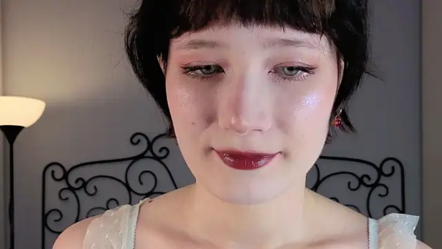 oliviafairy1 online show from 10/12/25, 05:34
