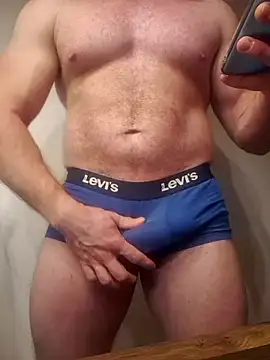 AlphaGymMale online show from 11/16/25, 01:11