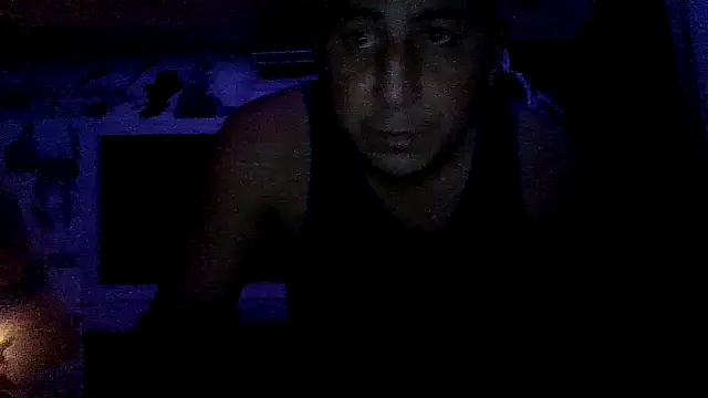 Snapshot of B3toBaby chatting on 11/16/25, 03:45 B3toBaby online show from 11/16/25, 03:45