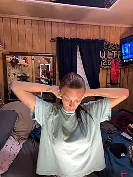 Kacinichole online show from 10/04/25, 06:28