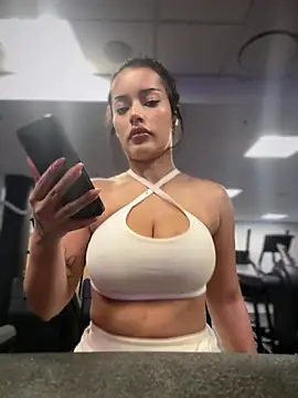 Risky Workouts online show from 04/08/26, 01:22