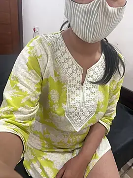 Snapshot of fuckherharddd chatting on 01/15/26, 10:35 fuckherharddd online show from 01/15/26, 10:35