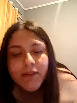 Snapshot of tudiablitalitabellaaa chatting on 11/27/25, 02:46 tudiablitalitabellaaa online show from 11/27/25, 02:46