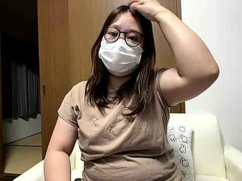 Snapshot of shimera-nohime25 chatting on 09/23/25, 12:08 shimera-nohime25 online show from 09/23/25, 12:08