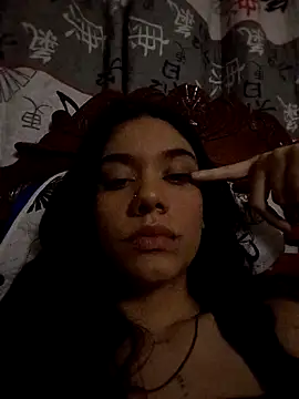 emmii cute online show from 09/25/25, 10:02