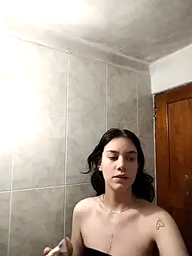 emmii cute online show from 09/26/25, 08:02