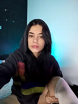 emmii cute online show from 10/08/25, 06:00