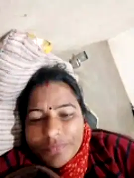 Suhani hot12 online show from 12/18/25, 12:49