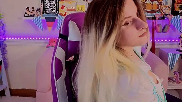 Sonia Meow online show from 09/26/25, 05:22