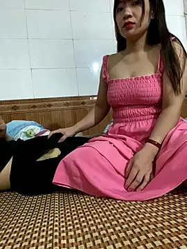 Snapshot of Helena-a chatting on 09/30/25, 03:17 Helena-a online show from 09/30/25, 03:17