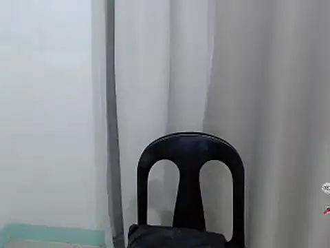 Snapshot of secretmiller_ chatting on 09/29/25, 08:30 secretmiller  online show from 09/29/25, 08:30