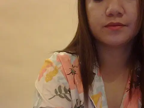 Lovelyclaya online show from 02/19/26, 09:44