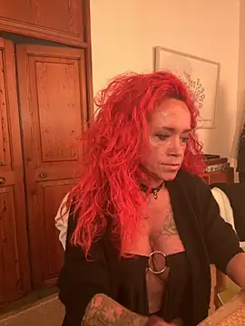 Hotmilfhamburg1 online show from 11/18/25, 05:01