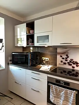 Hotmilfhamburg1 online show from 04/26/26, 04:32