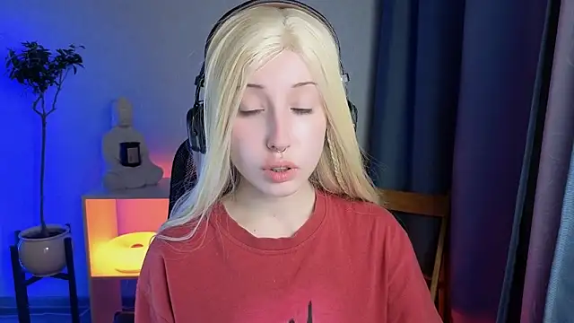 YukiMisa online show from 04/10/26, 09:19