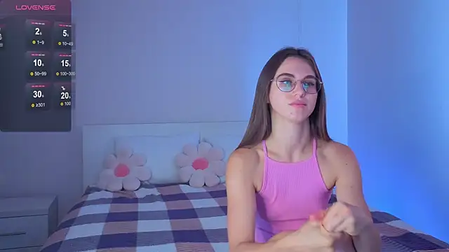 Yumi Ai online show from 09/11/25, 04:56