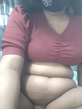 Snapshot of CutePriya59 chatting on 05/04/26, 06:37 CutePriya59 online show from 05/04/26, 06:37