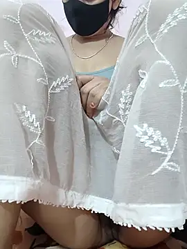 nice touch9733 online show from 11/30/25, 04:22