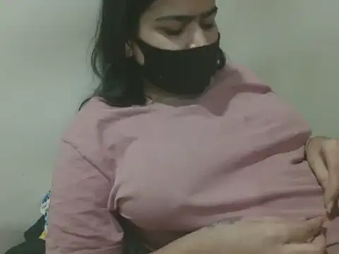 Snapshot of Nataliya_Singh chatting on 04/22/26, 03:24 Nataliya Singh online show from 04/22/26, 03:24