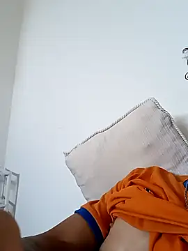 LPdusexo online show from 02/02/26, 04:27