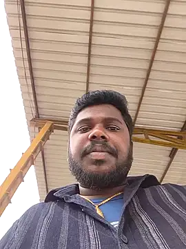 Snapshot of blackyporiki chatting on 09/17/25, 03:52 blackyporiki online show from 09/17/25, 03:52