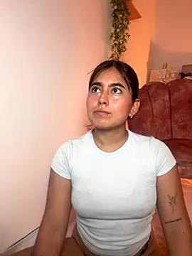  Sophia 111 online show from 10/02/25, 09:11