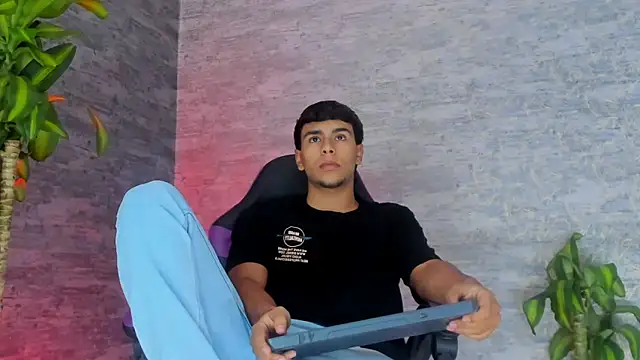 CHR58  online show from 09/21/25, 02:57