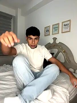 CHR58  online show from 10/06/25, 12:52