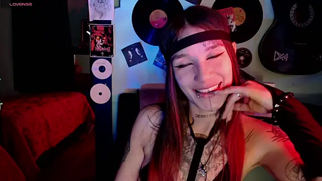 lilithword online show from 10/12/25, 07:13