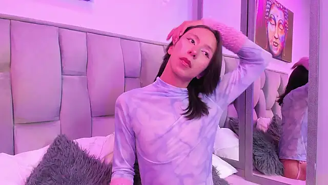 luy star  online show from 11/12/25, 04:13