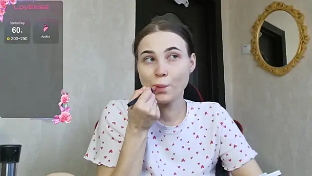 PrettyMegan online show from 11/13/25, 11:09