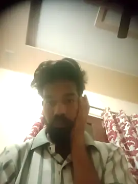 Snapshot of priyansh78584 chatting on 10/23/25, 03:33 priyansh78584 online show from 10/23/25, 03:33