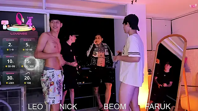 Handsomeboyss19 online show from 09/09/25, 03:06