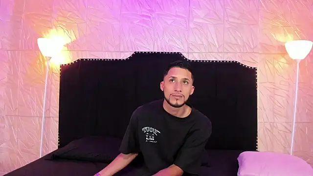 Akame Draco online show from 09/11/25, 03:28