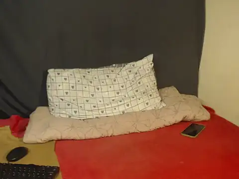 Hotgirl87 online show from 09/25/25, 06:55