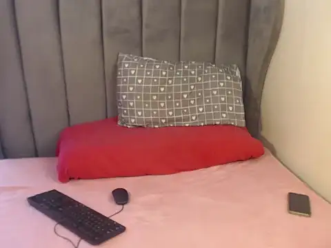 Hotgirl87 online show from 10/14/25, 08:26