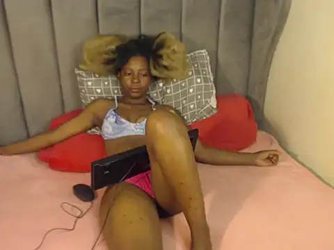 Hotgirl87 online show from 10/14/25, 08:31