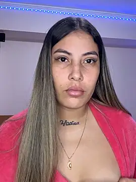 obedient whore messyy online show from 10/11/25, 08:29