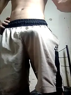 Snapshot of juninho2001 chatting on 11/08/25, 07:01 juninho2001 online show from 11/08/25, 07:01