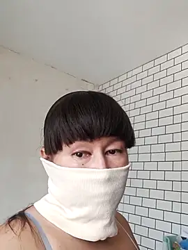 Luu-Lii777 online show from 09/22/25, 04:58