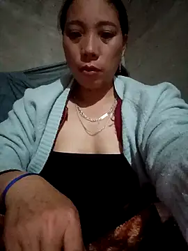 Phuong xxx online show from 12/14/25, 03:06