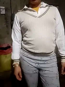 Phuong xxx online show from 02/17/26, 12:23