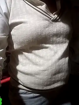 Phuong xxx online show from 03/03/26, 12:00