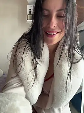 Mia salinass online show from 02/14/26, 06:26