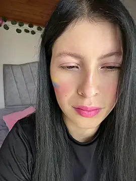 Mia salinass online show from 06/30/26, 06:09