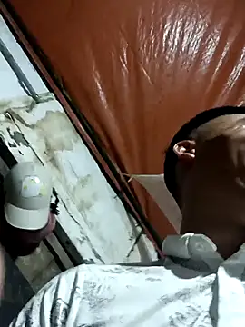 Snapshot of Chao_xxx chatting on 09/20/25, 05:47 Chao xxx online show from 09/20/25, 05:47